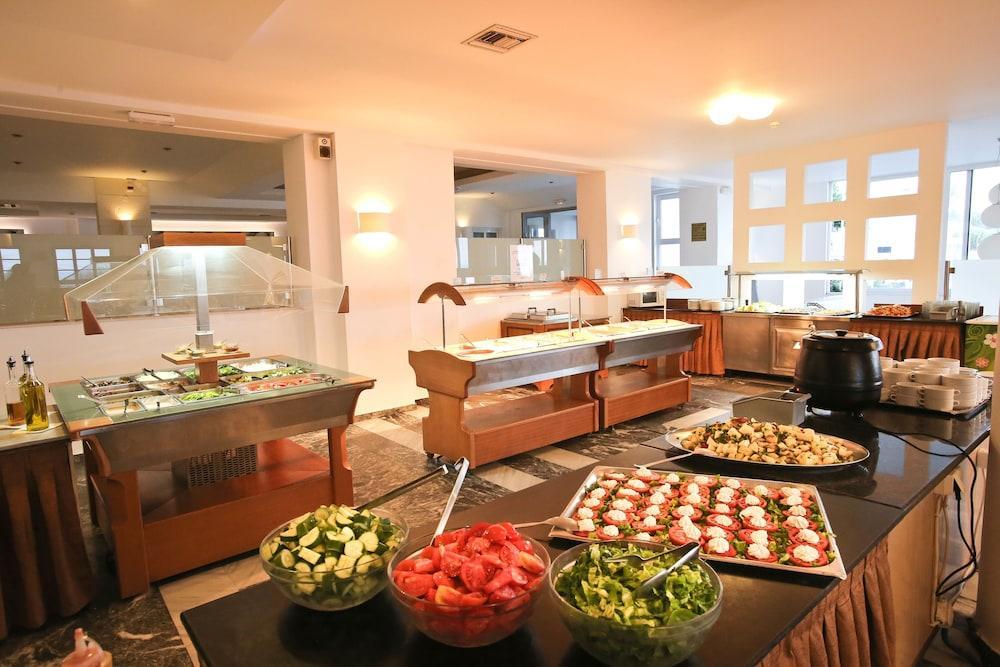 Semiramis Village Hotel Hersonissos  Bagian luar foto