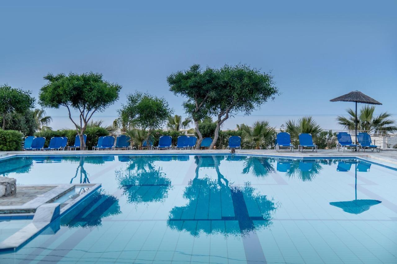 Semiramis Village Hotel Hersonissos  Bagian luar foto