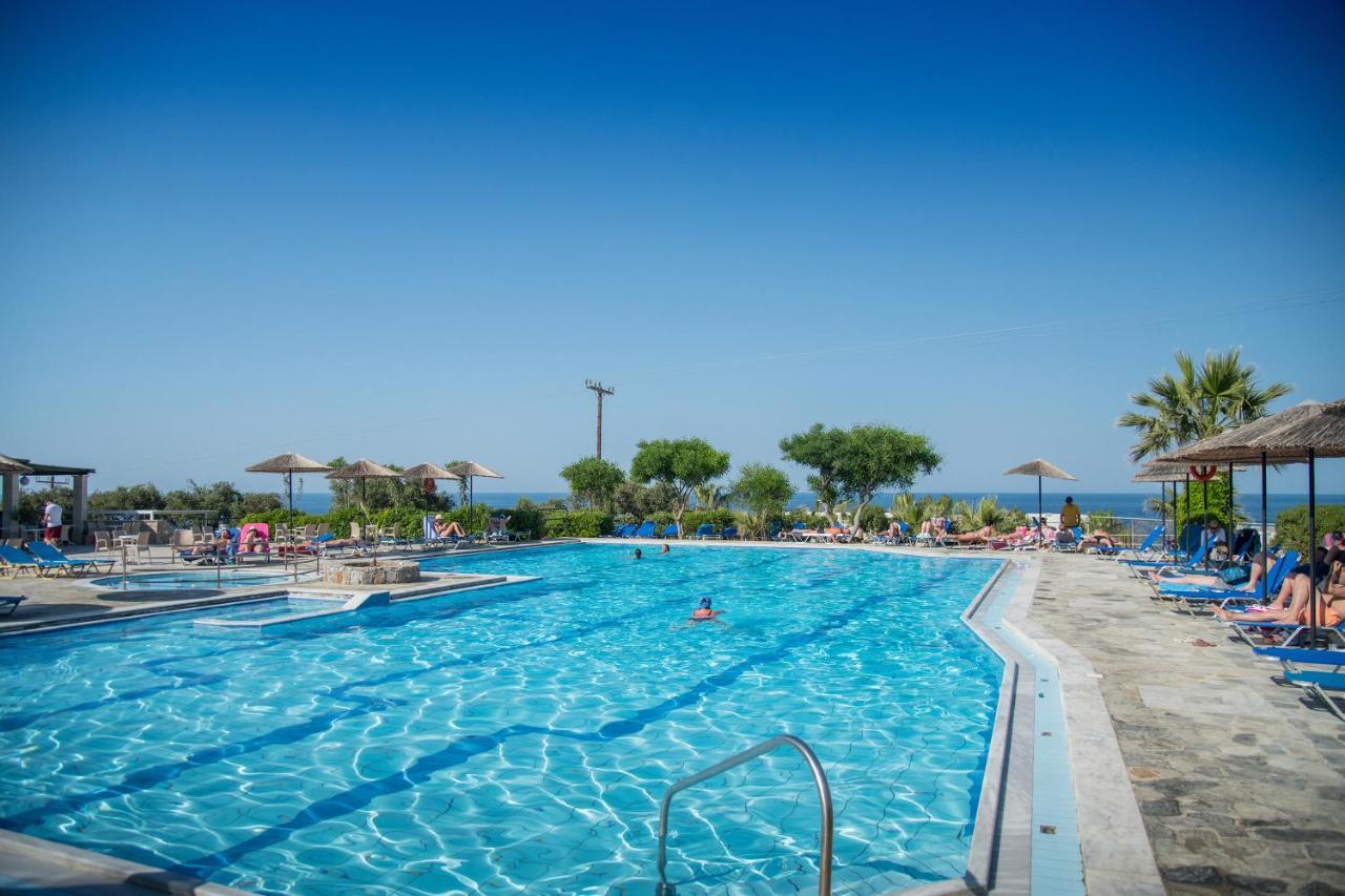 Semiramis Village Hotel Hersonissos  Bagian luar foto