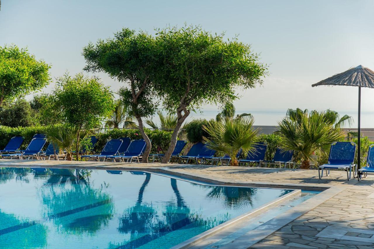 Semiramis Village Hotel Hersonissos  Bagian luar foto