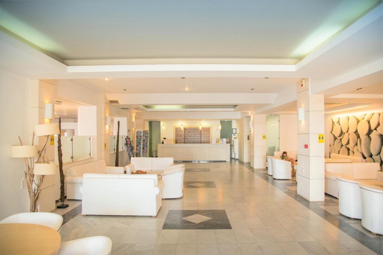 Semiramis Village Hotel Hersonissos  Bagian luar foto