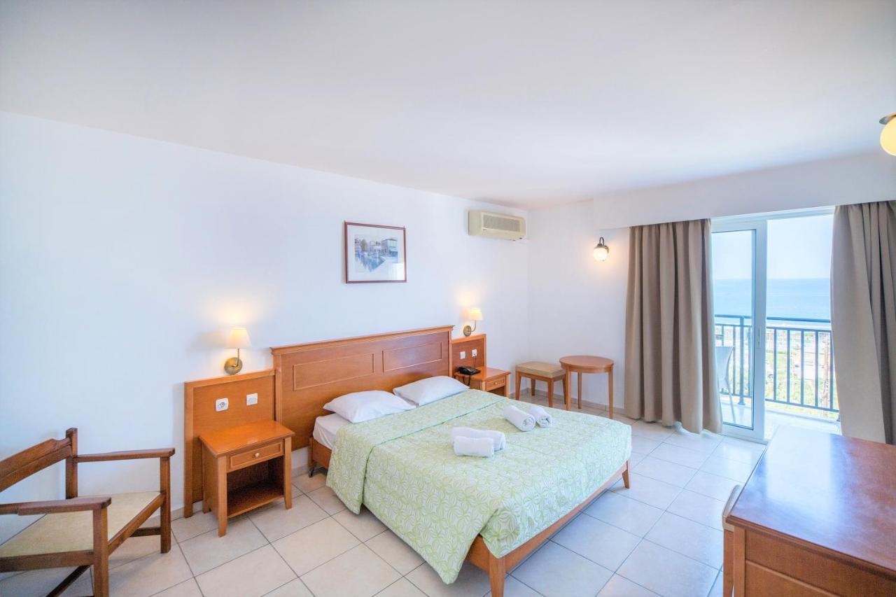 Semiramis Village Hotel Hersonissos  Bagian luar foto