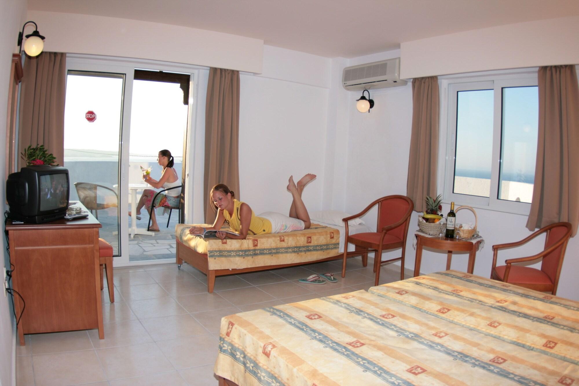 Semiramis Village Hotel Hersonissos  Bagian luar foto