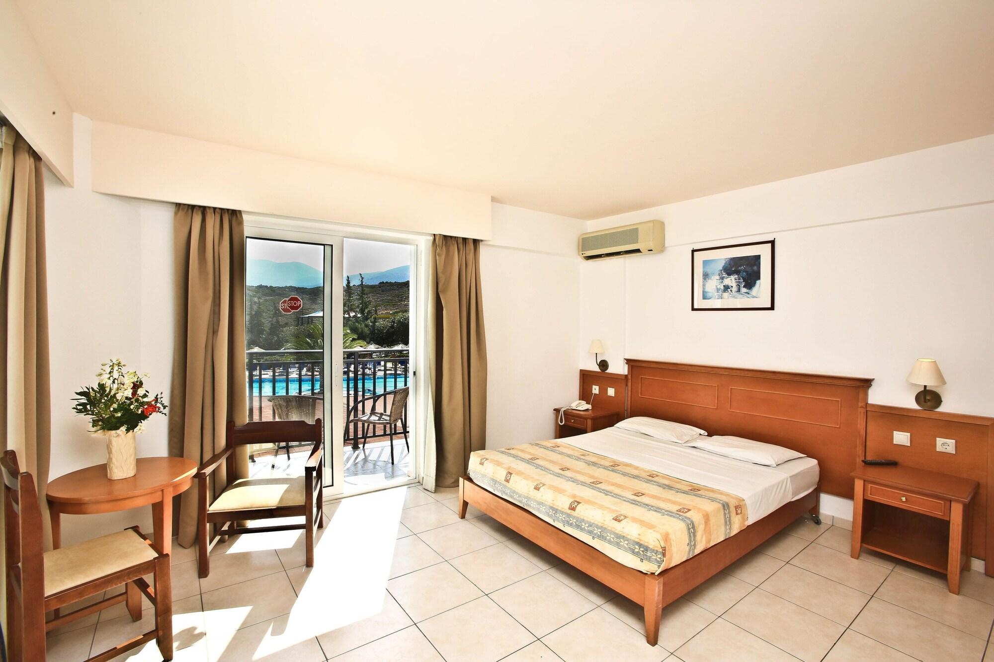 Semiramis Village Hotel Hersonissos  Bagian luar foto