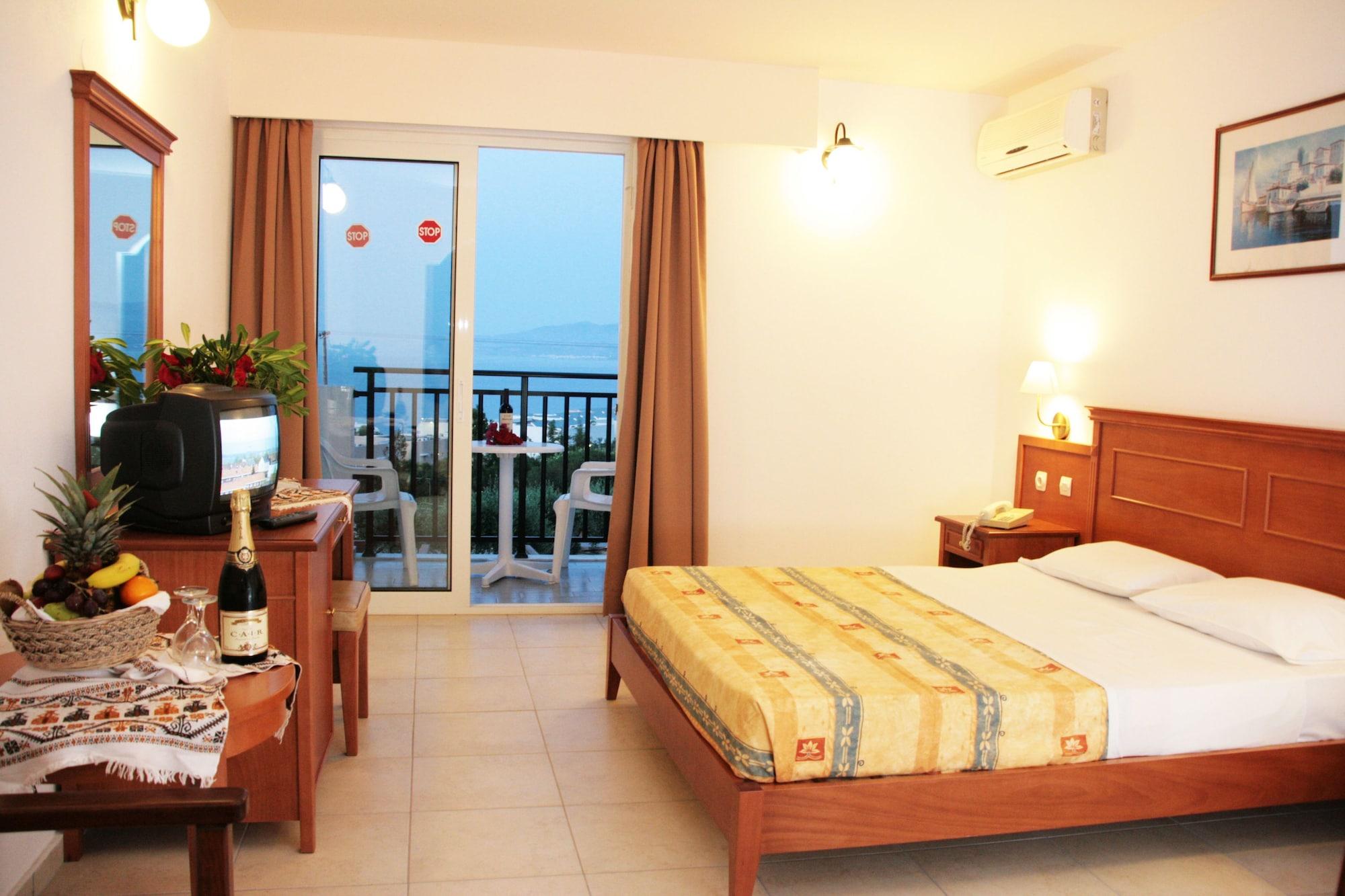 Semiramis Village Hotel Hersonissos  Bagian luar foto