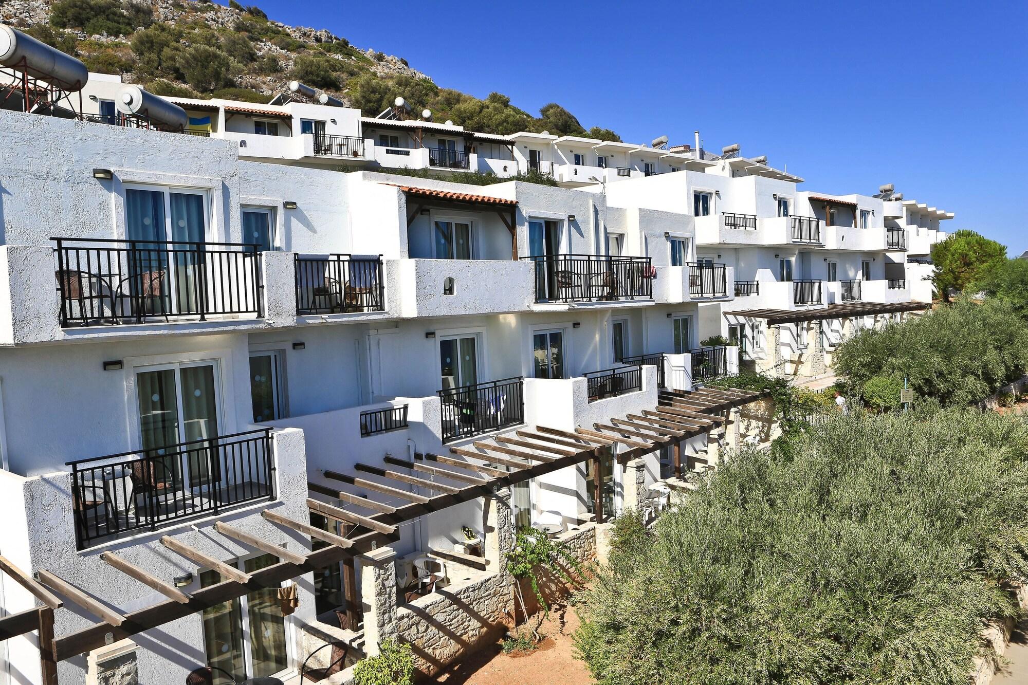 Semiramis Village Hotel Hersonissos  Bagian luar foto