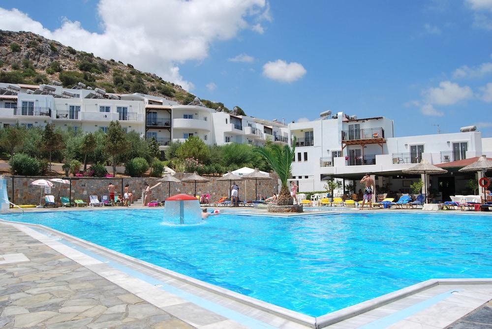 Semiramis Village Hotel Hersonissos  Bagian luar foto