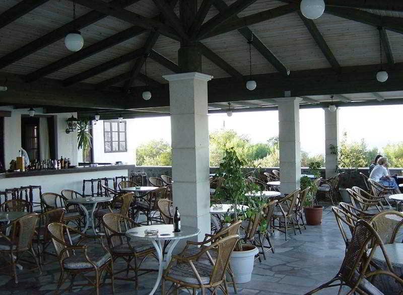Semiramis Village Hotel Hersonissos  Bagian luar foto