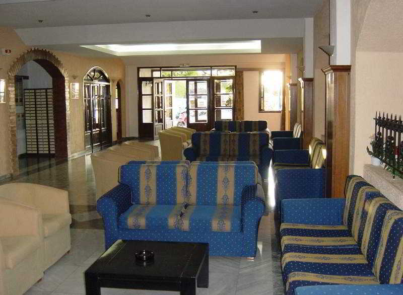 Semiramis Village Hotel Hersonissos  Bagian luar foto