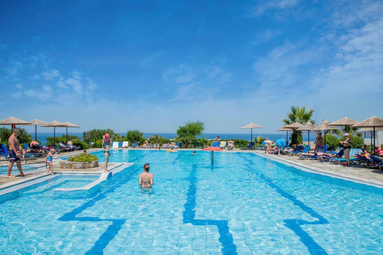 Semiramis Village Hotel Hersonissos  Bagian luar foto